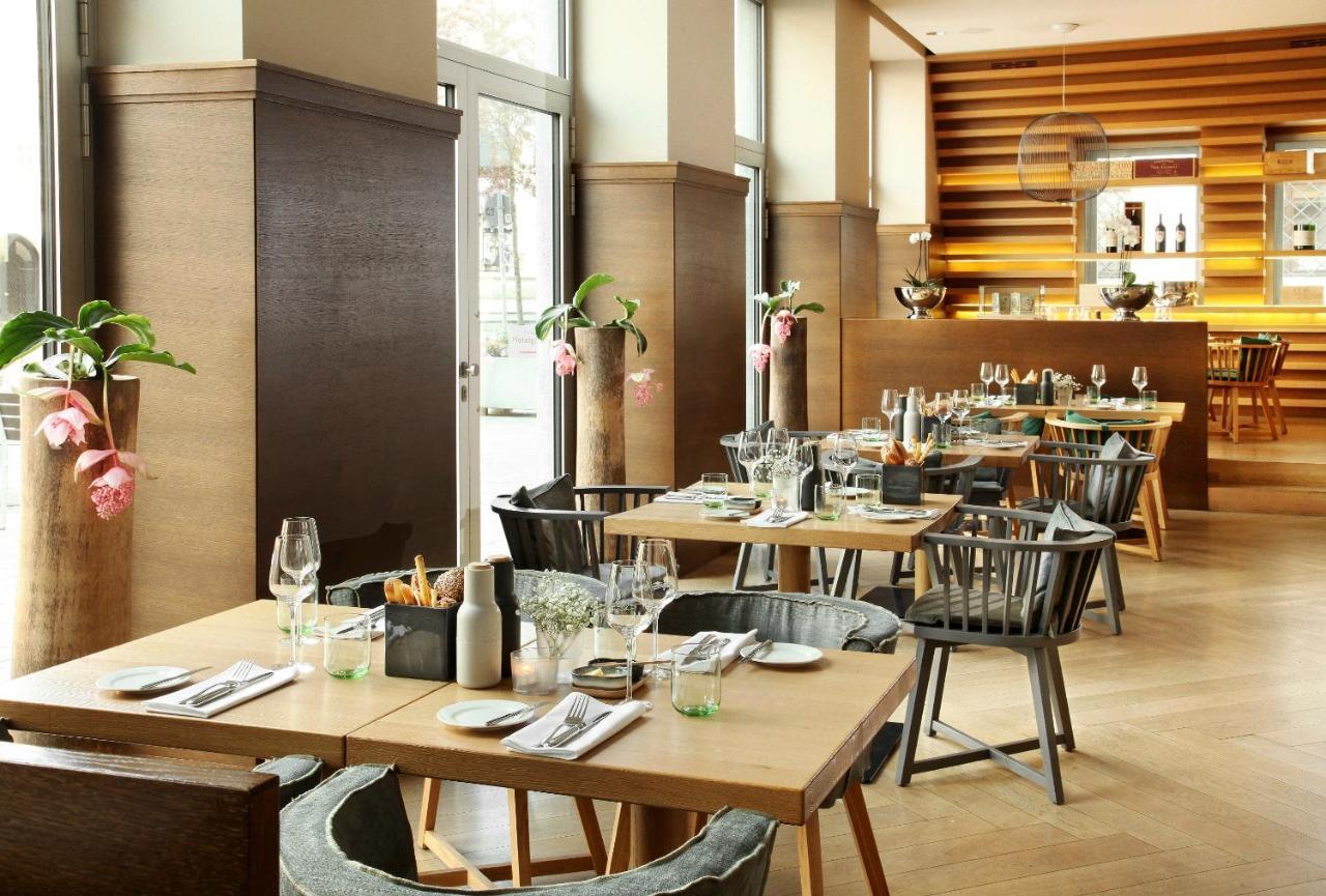 Hotel Maximilian’s Augsburg Exterior foto Restaurant